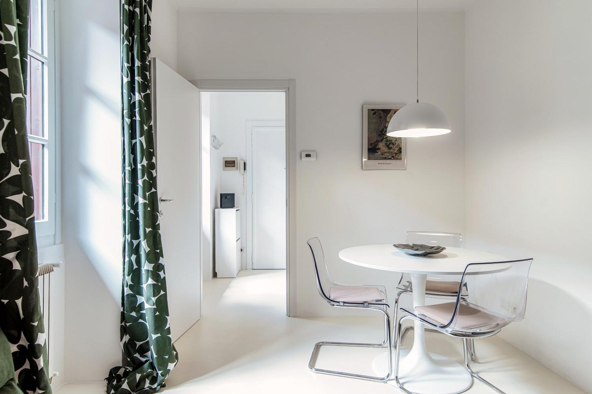 Appartement Giuliny Lovely Flat - The House Of Travelers *